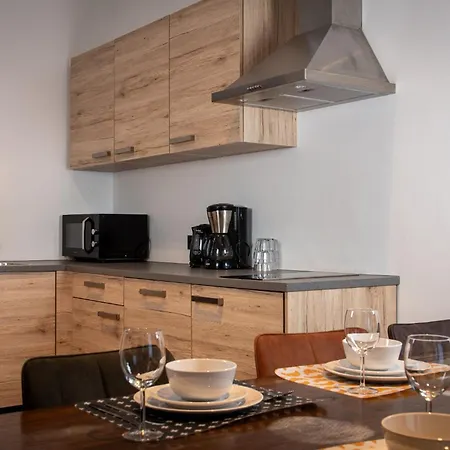 Am Eschenberg Apartman *