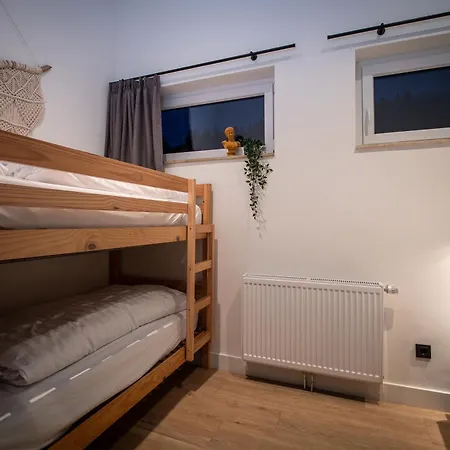 Am Eschenberg Апарт-отель 3*